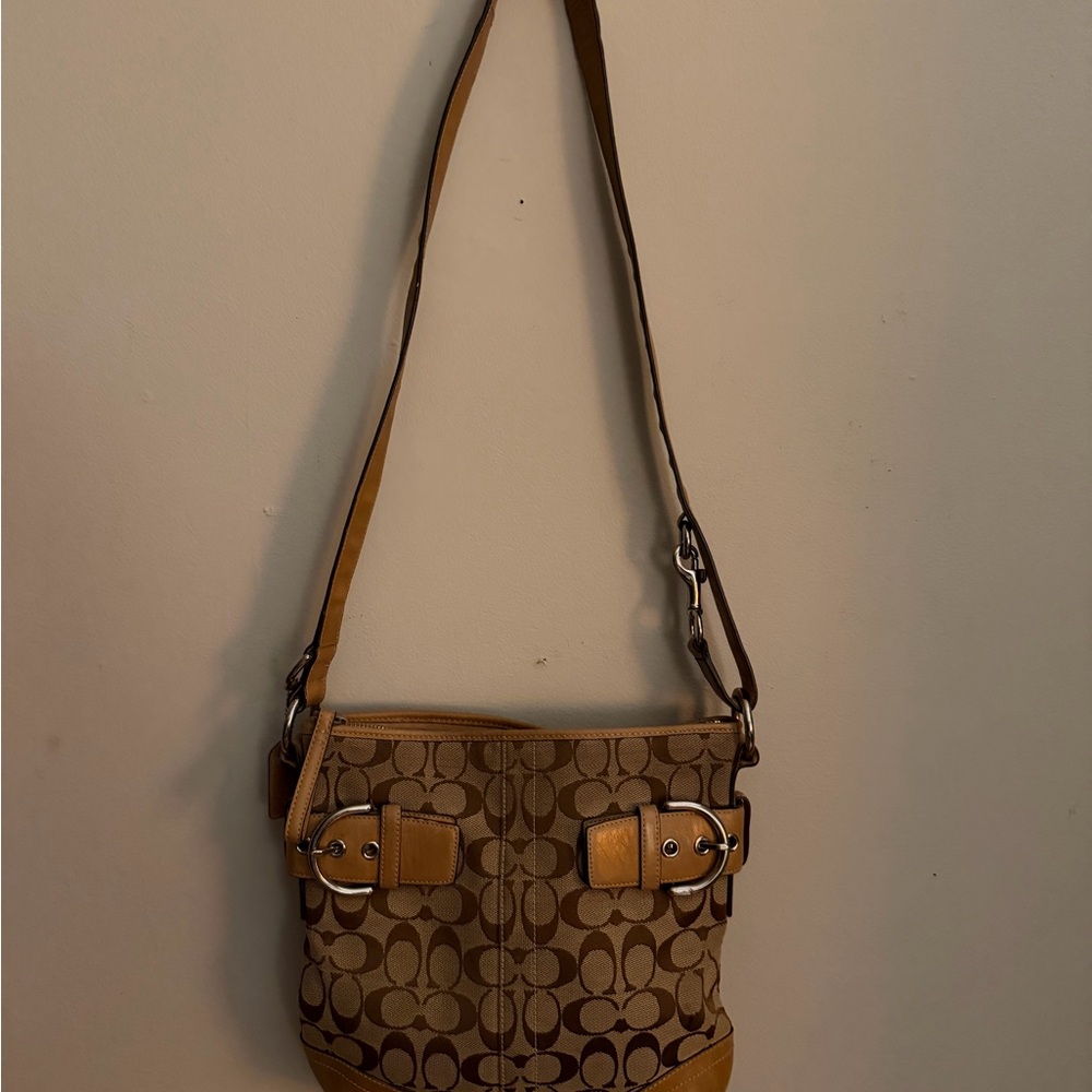 Classic Coach Brown Signature Shoulder Bag with Buckles - Picture 7 of 9